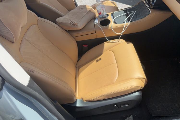 Used Leapmotor C11 2024 All-Electric 580 Luxury Edition Right Front Seat