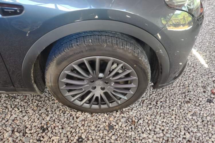 Used Leapmotor C11 2024 Range-Extended 300 Luxury Edition Right Front Wheel Hub