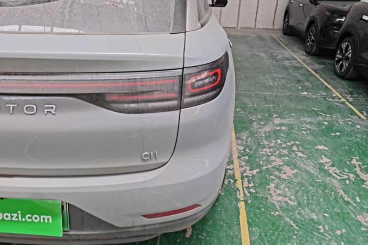 Used Leapmotor C11 2024 All-Electric 580 Luxury Edition Right Rear Taillight
