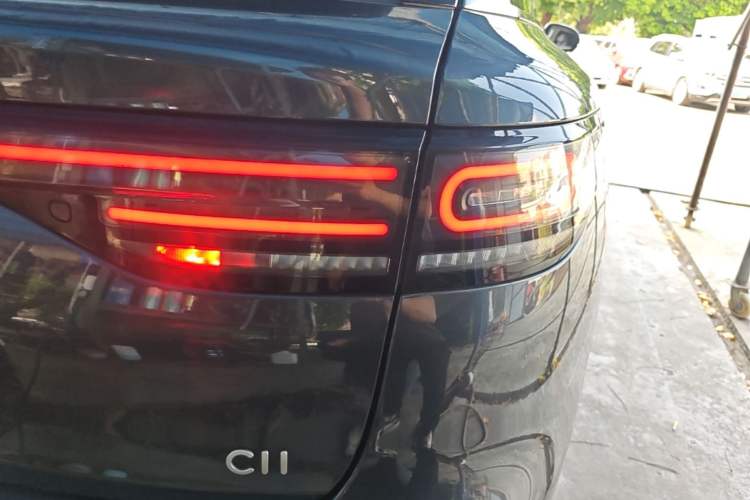 Used Leapmotor C11 2024 Range-Extended 300 Luxury Edition Right Rear Taillight