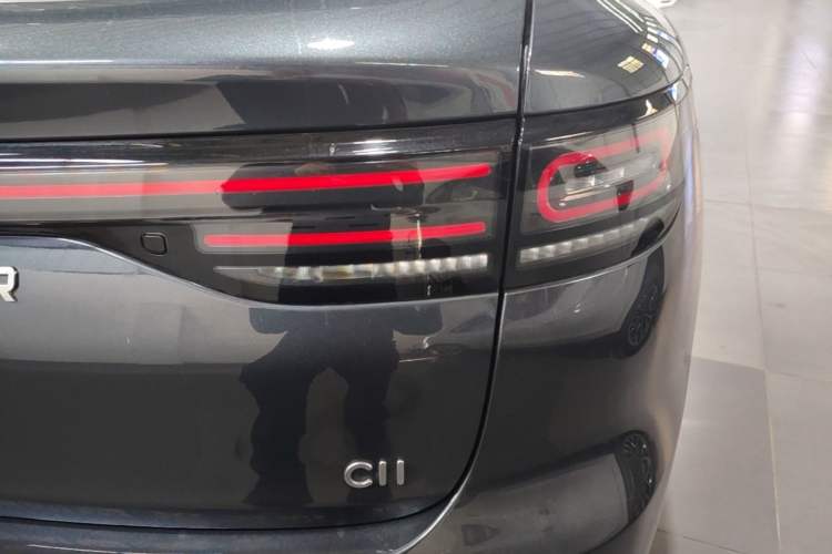 Used Leapmotor C11 2024 All-Electric 580 Luxury Edition Right Rear Taillight