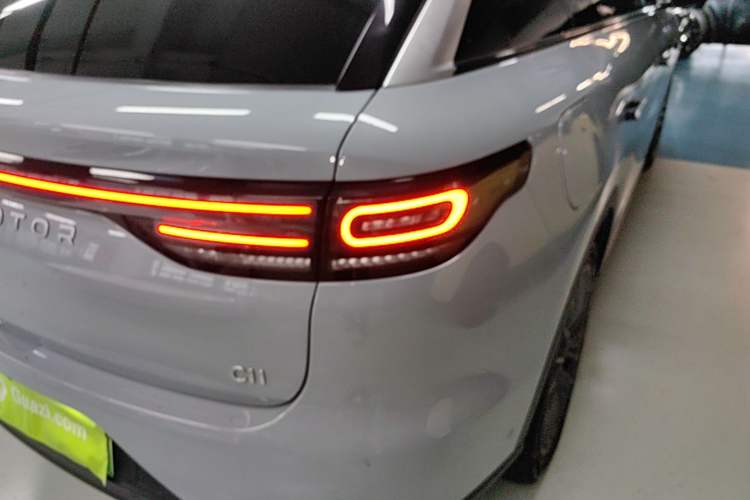 Used Leapmotor C11 2024 All-Electric 580 Luxury Edition Right Rear Taillight