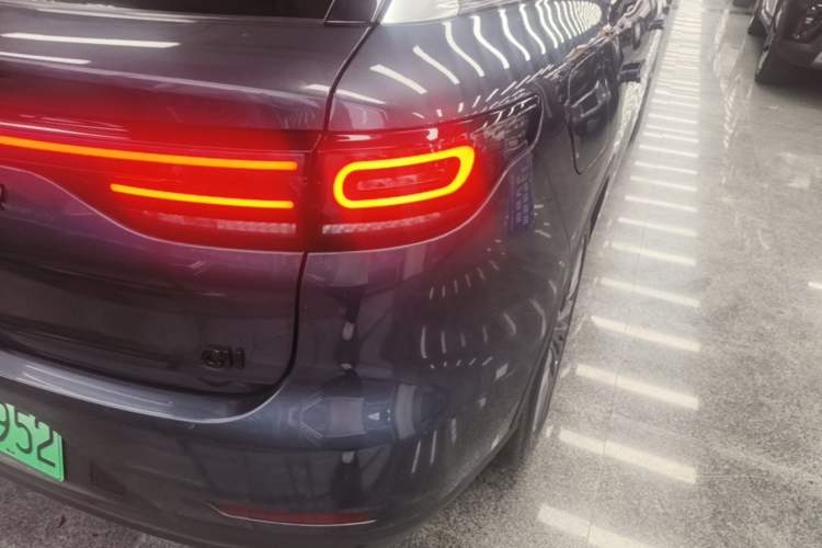 Used Leapmotor C11 2024 All-Electric 580 Luxury Edition Right Rear Taillight