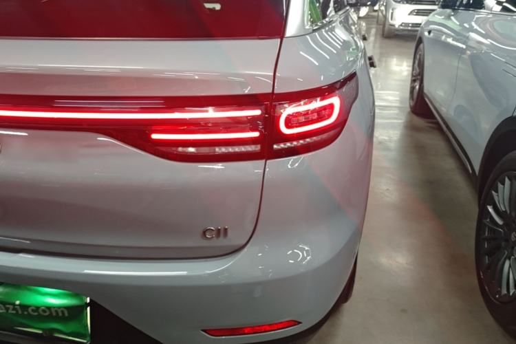 Used Leapmotor C11 2024 All-Electric 580 Luxury Edition Right Rear Taillight