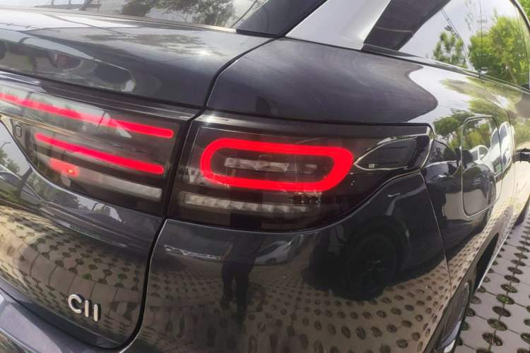 Used Leapmotor C11 2024 All-Electric 580 Luxury Edition Right Rear Taillight