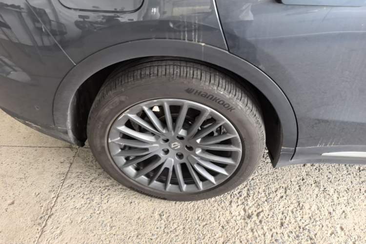 Used Leapmotor C11 2024 Range-Extended 300 Luxury Edition Right Rear Wheel Hub