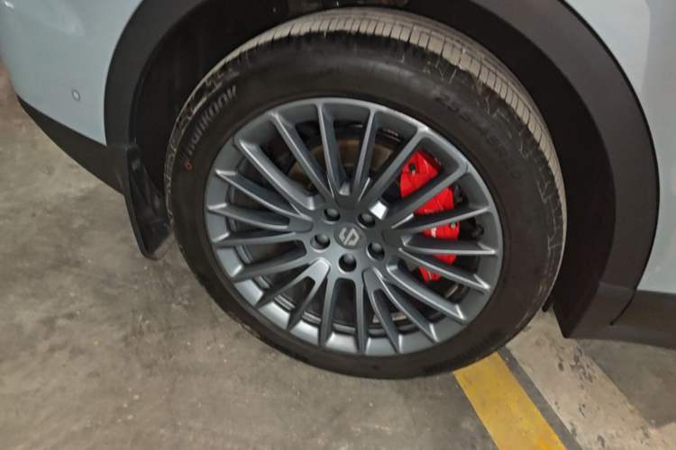 Used Leapmotor C11 2024 All-Electric 580 Luxury Edition Right Rear Wheel Hub