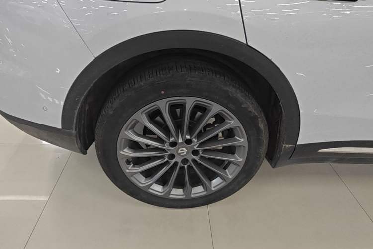 Used Leapmotor C11 2024 Range-Extended 300 Luxury Edition Right Rear Wheel Hub