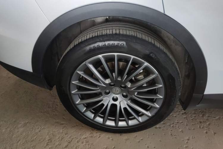 Used Leapmotor C11 2024 Range-Extended 200 Smart Enjoyment Edition Right Rear Wheel Hub