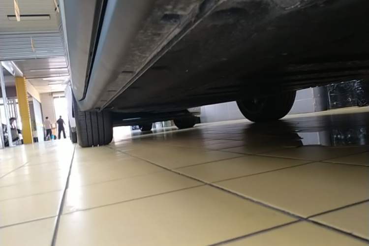 Used Leapmotor C11 2024 Range-Extended 300 Luxury Edition Right Side Sill
