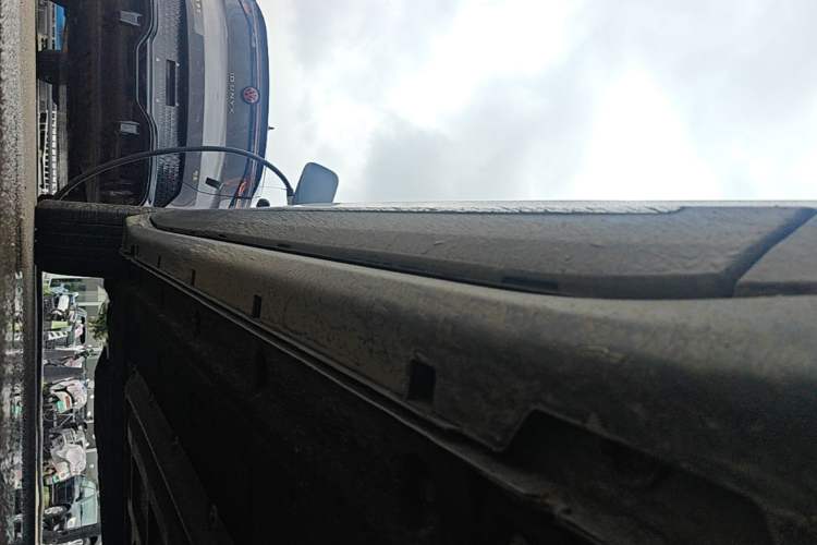 Used Leapmotor C11 2024 Range-Extended 300 Luxury Edition Right Side Sill