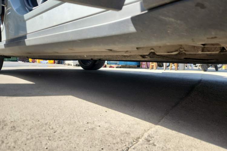Used Leapmotor C11 2024 All-Electric 580 Luxury Edition Right Side Sill