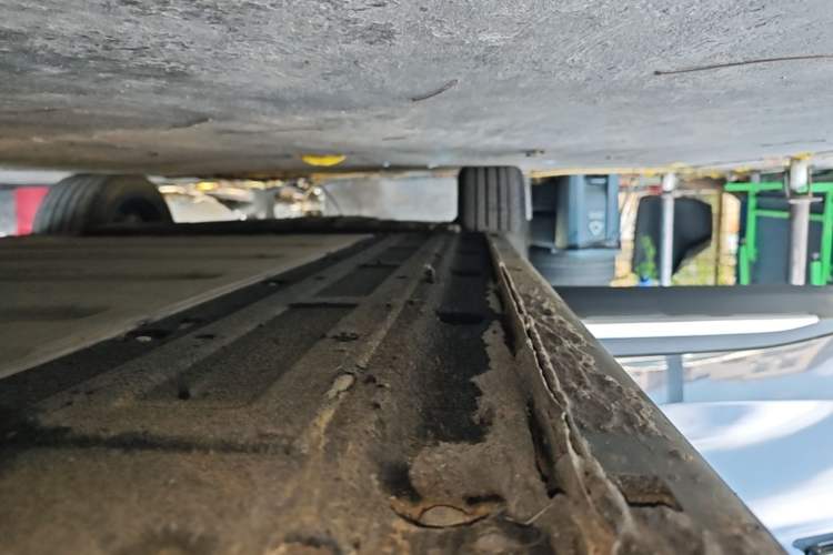 Used Leapmotor C11 2024 Range-Extended 300 Luxury Edition Right Side Sill