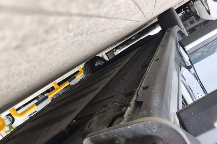 Used Leapmotor C11 2024 Range-Extended 300 Luxury Edition Right Side Sill