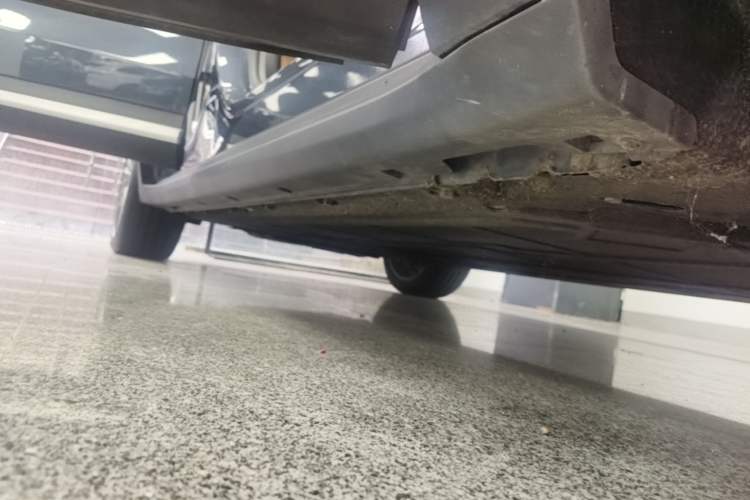 Used Leapmotor C11 2024 All-Electric 580 Luxury Edition Right Side Sill