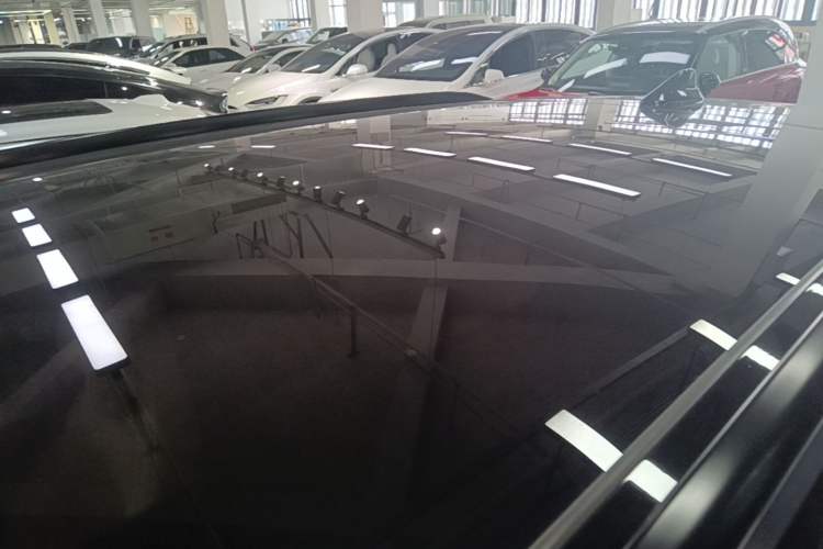 Used Leapmotor C11 2024 All-Electric 580 Luxury Edition Roof