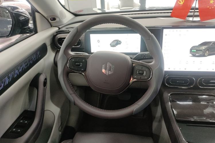 Used Leapmotor C11 2024 All-Electric 580 Luxury Edition Steering Wheel