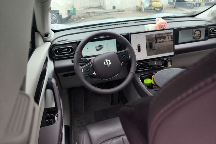 Used Leapmotor C11 2024 Range-Extended 300 Luxury Edition Steering Wheel