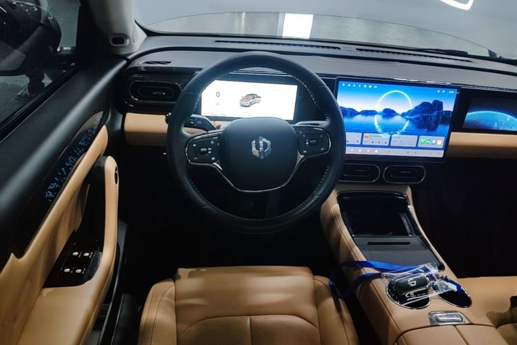 Used Leapmotor C11 2024 Range-Extended 300 Luxury Edition Steering Wheel