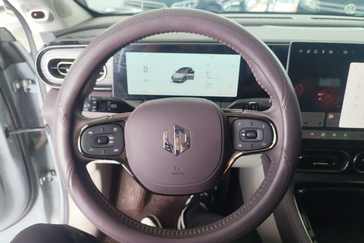 Used Leapmotor C11 2024 All-Electric 580 Luxury Edition Steering Wheel