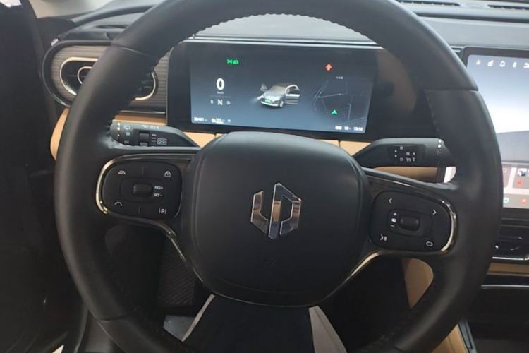 Used Leapmotor C11 2024 All-Electric 580 Luxury Edition Steering Wheel