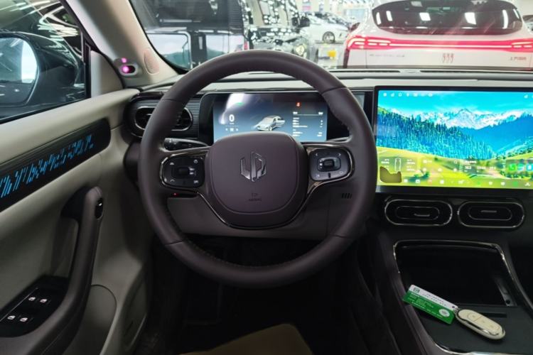 Used Leapmotor C11 2024 All-Electric 580 Luxury Edition Steering Wheel