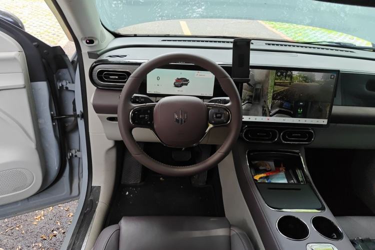 Used Leapmotor C11 2024 All-Electric 580 Luxury Edition Steering Wheel
