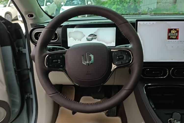 Used Leapmotor C11 2024 All-Electric 580 Luxury Edition Steering Wheel