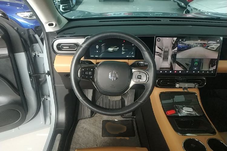 Used Leapmotor C11 2024 All-Electric 580 Luxury Edition Steering Wheel
