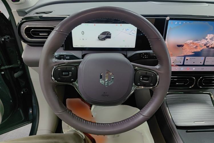 Used Leapmotor C11 2024 All-Electric 580 Luxury Edition Steering Wheel