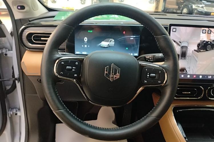 Used Leapmotor C11 2024 All-Electric 580 Luxury Edition Steering Wheel