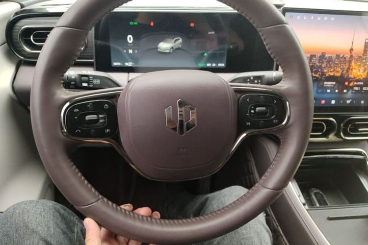 Used Leapmotor C11 2024 All-Electric 580 Luxury Edition Steering Wheel