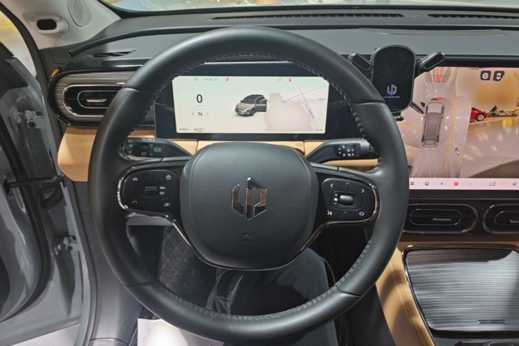 Used Leapmotor C11 2024 All-Electric 580 Luxury Edition Steering Wheel