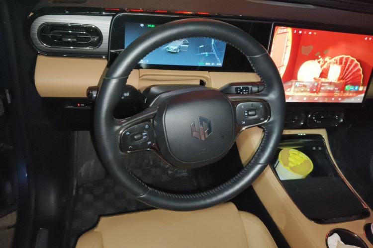 Used Leapmotor C11 2024 All-Electric 580 Luxury Edition Steering Wheel