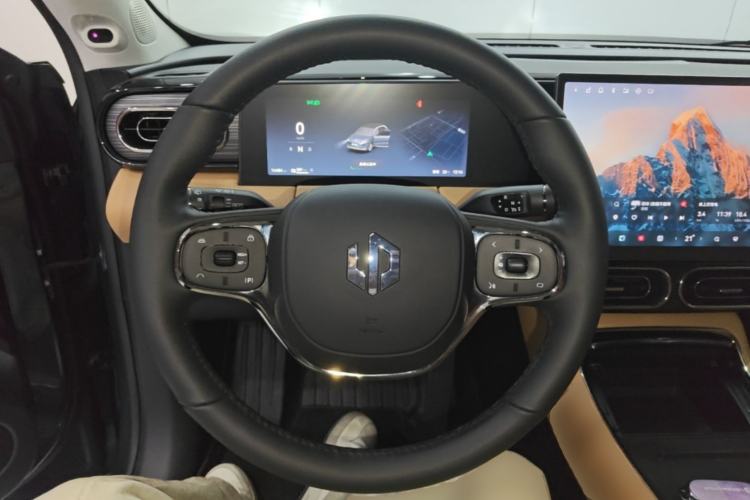 Used Leapmotor C11 2024 All-Electric 580 Luxury Edition Steering Wheel