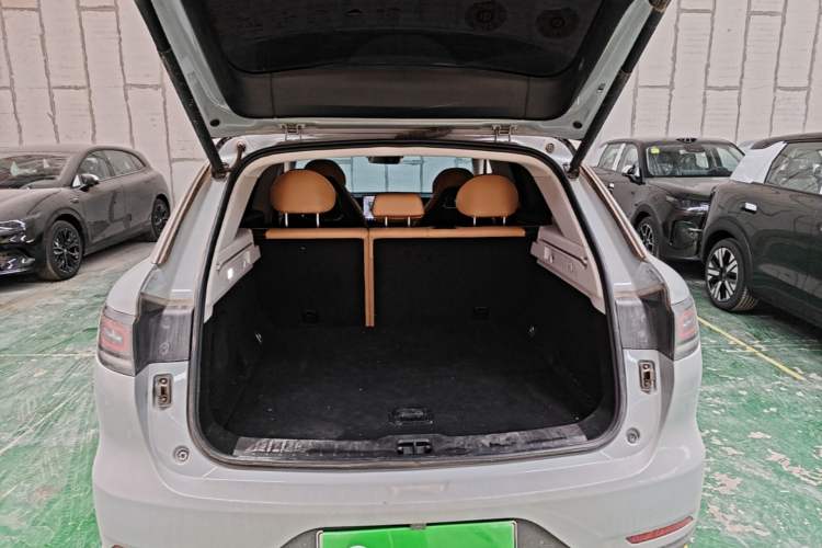 Used Leapmotor C11 2024 All-Electric 580 Luxury Edition Trunk