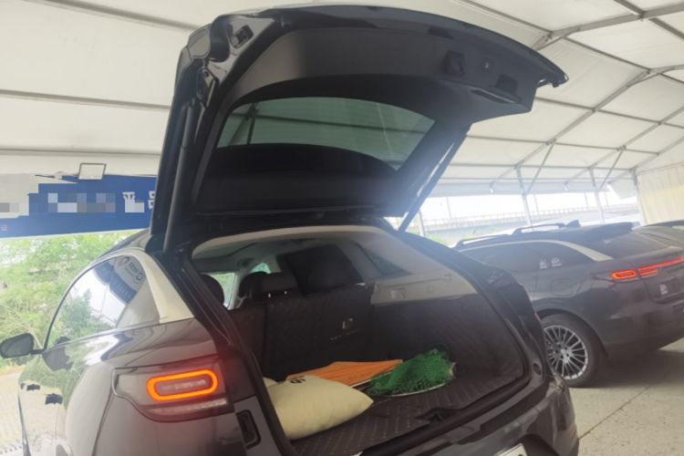 Used Leapmotor C11 2024 All-Electric 580 Luxury Edition Trunk