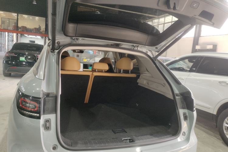 Used Leapmotor C11 2024 All-Electric 580 Luxury Edition Trunk