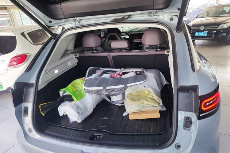 Used Leapmotor C11 2024 All-Electric 580 Luxury Edition Trunk