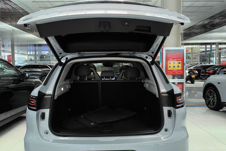 Used Leapmotor C11 2024 All-Electric 580 Luxury Edition Trunk