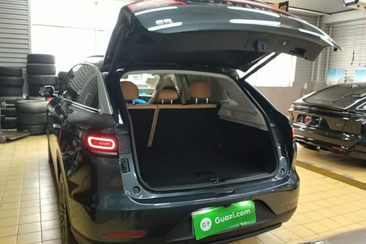 Used Leapmotor C11 2024 Range-Extended 300 Luxury Edition Trunk