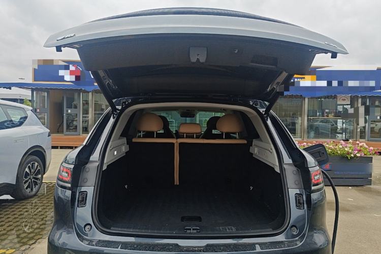 Used Leapmotor C11 2024 Range-Extended 300 Luxury Edition Trunk