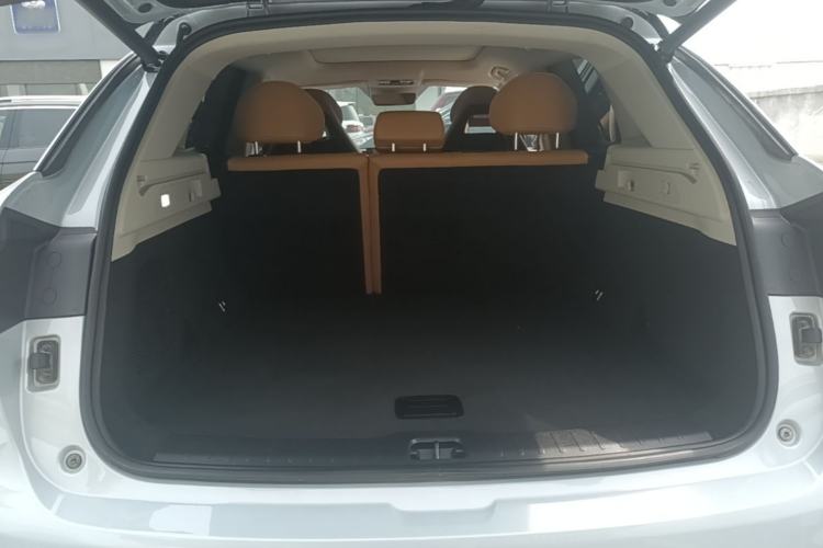 Used Leapmotor C11 2024 Range-Extended 300 Luxury Edition Trunk