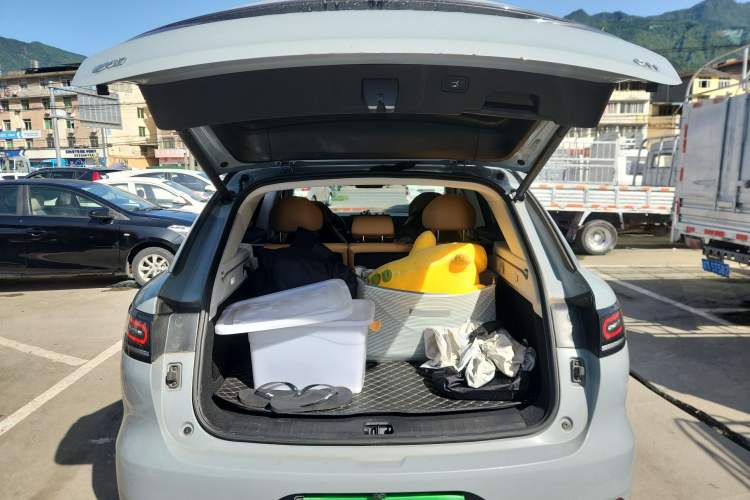 Used Leapmotor C11 2024 All-Electric 580 Luxury Edition Trunk