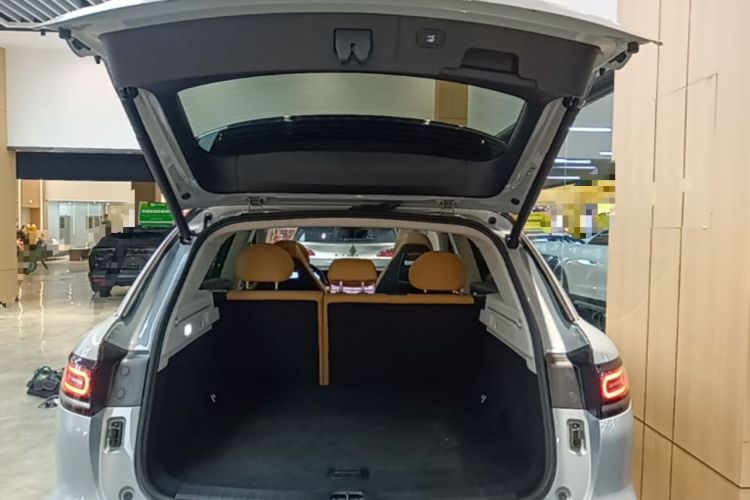 Used Leapmotor C11 2024 Range-Extended 300 Luxury Edition Trunk