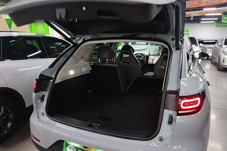 Used Leapmotor C11 2024 Range-Extended 300 Luxury Edition Trunk