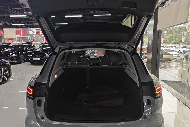 Used Leapmotor C11 2024 All-Electric 580 Luxury Edition Trunk