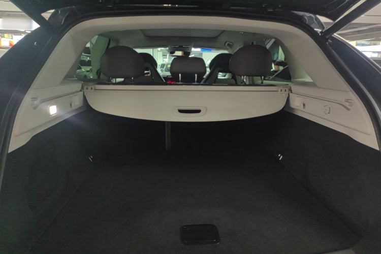 Used Leapmotor C11 2024 Range-Extended 300 Luxury Edition Trunk