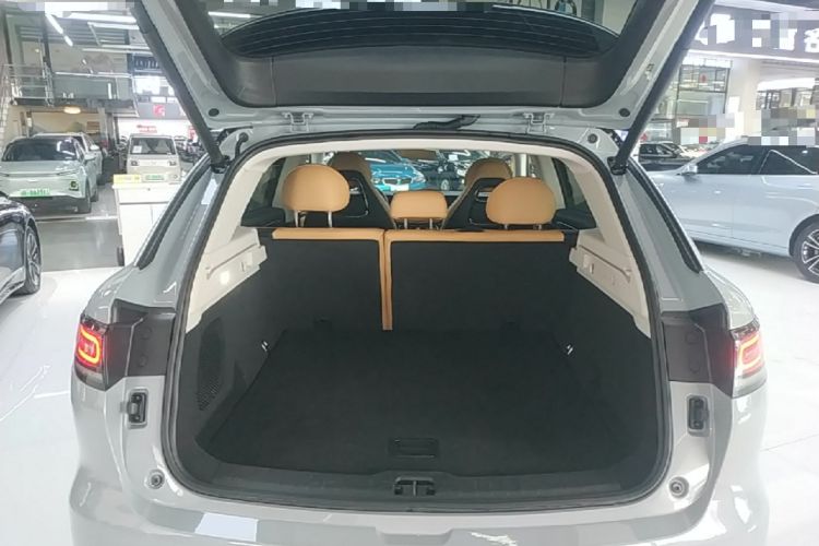 Used Leapmotor C11 2024 Range-Extended 300 Luxury Edition Trunk