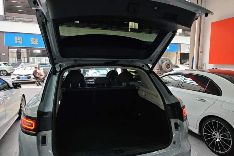 Used Leapmotor C11 2024 Range-Extended 300 Luxury Edition Trunk